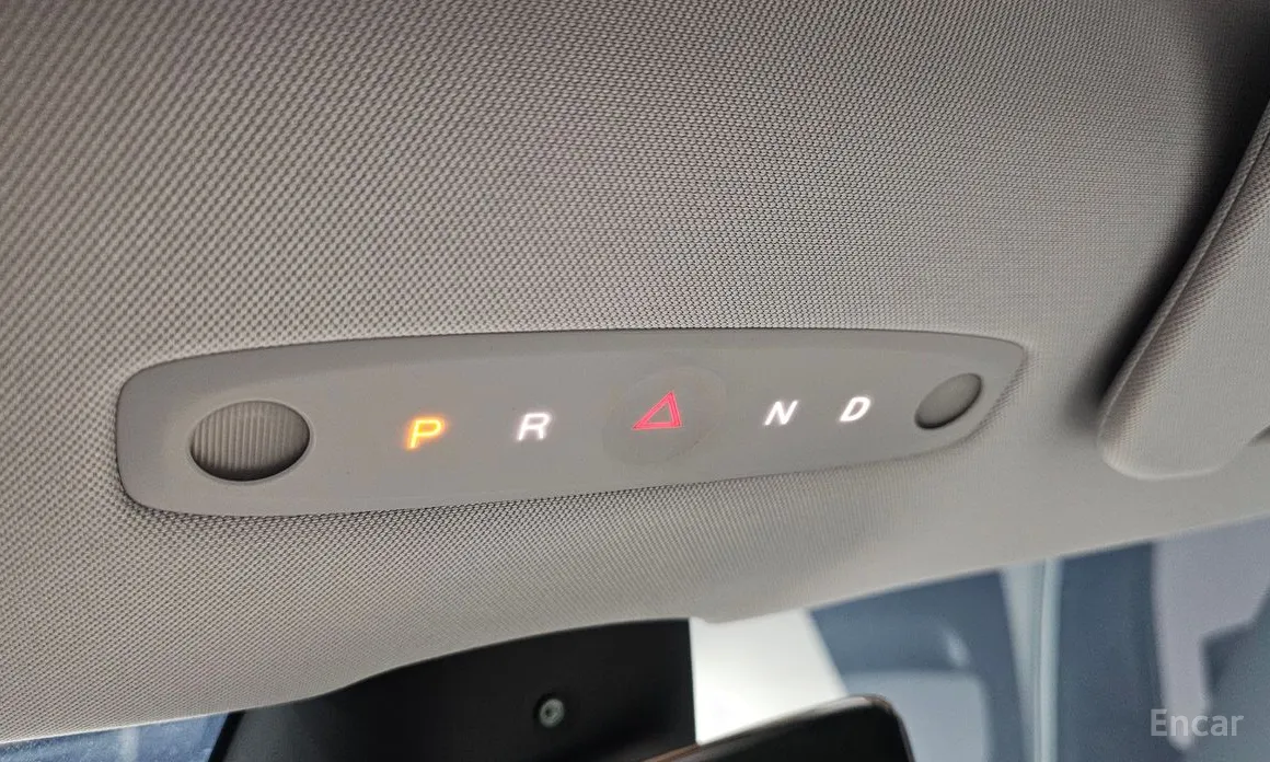 Фото 9 - Tesla Model 3