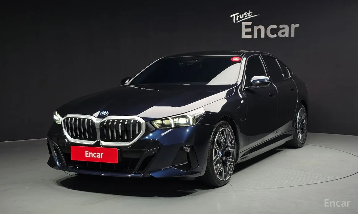 Фото 1 - BMW 5 Series