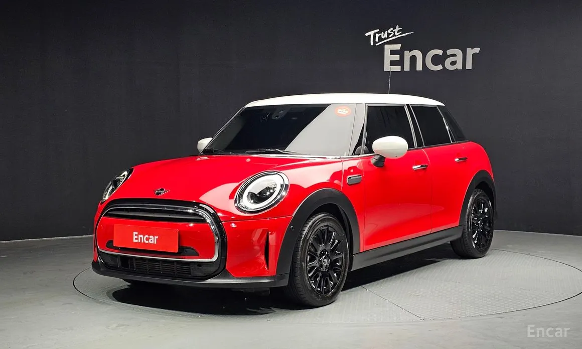 Фото 1 - Mini Cooper