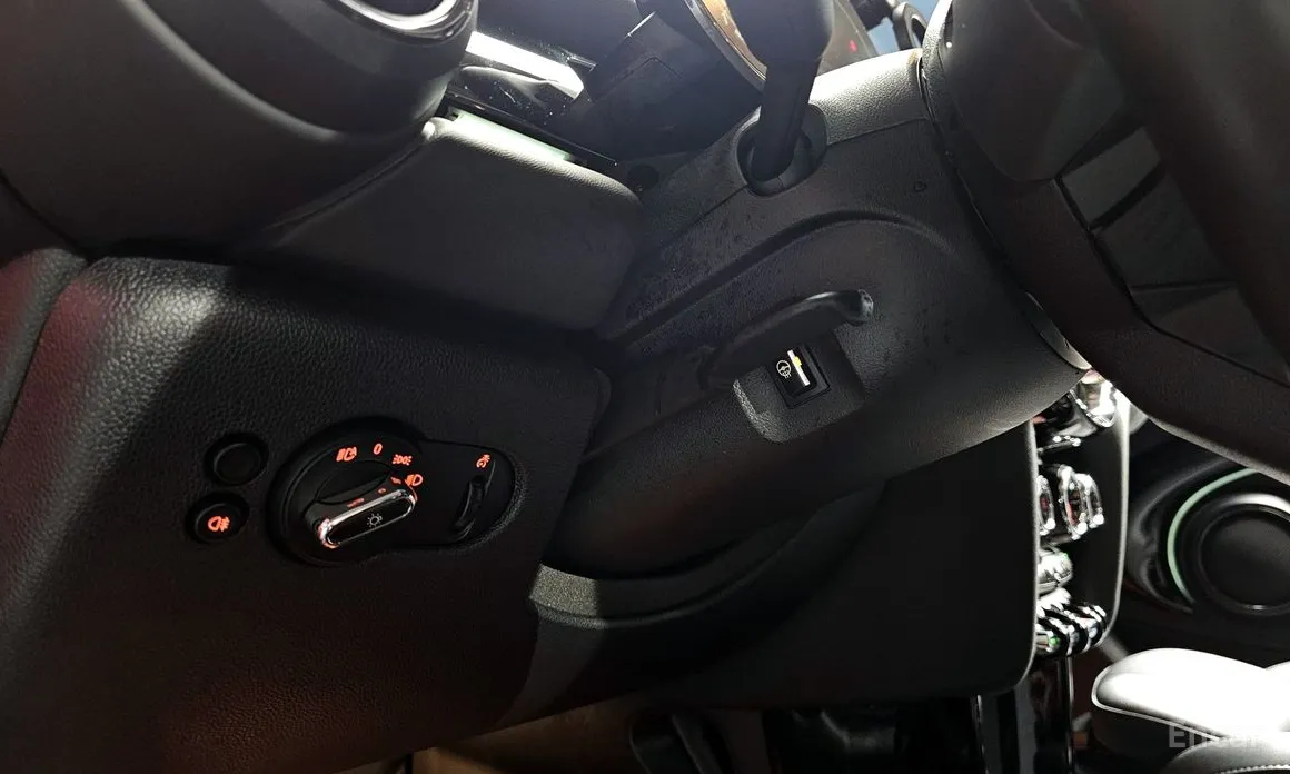 Фото 13 - Mini Cooper