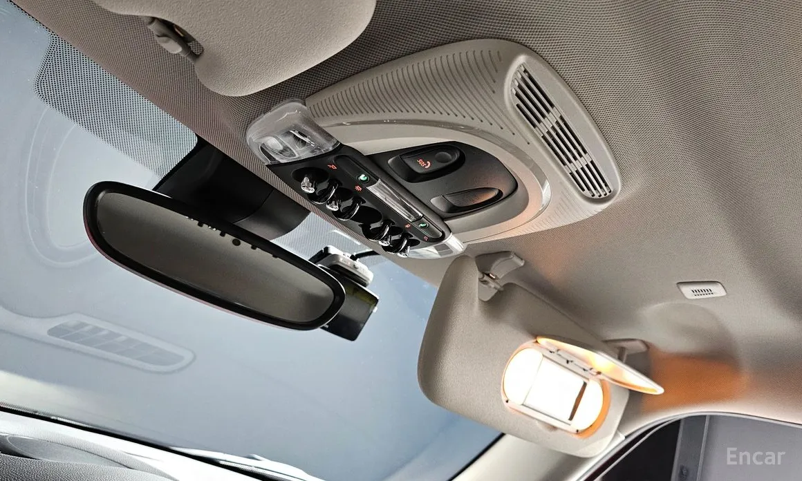 Фото 19 - Mini Cooper