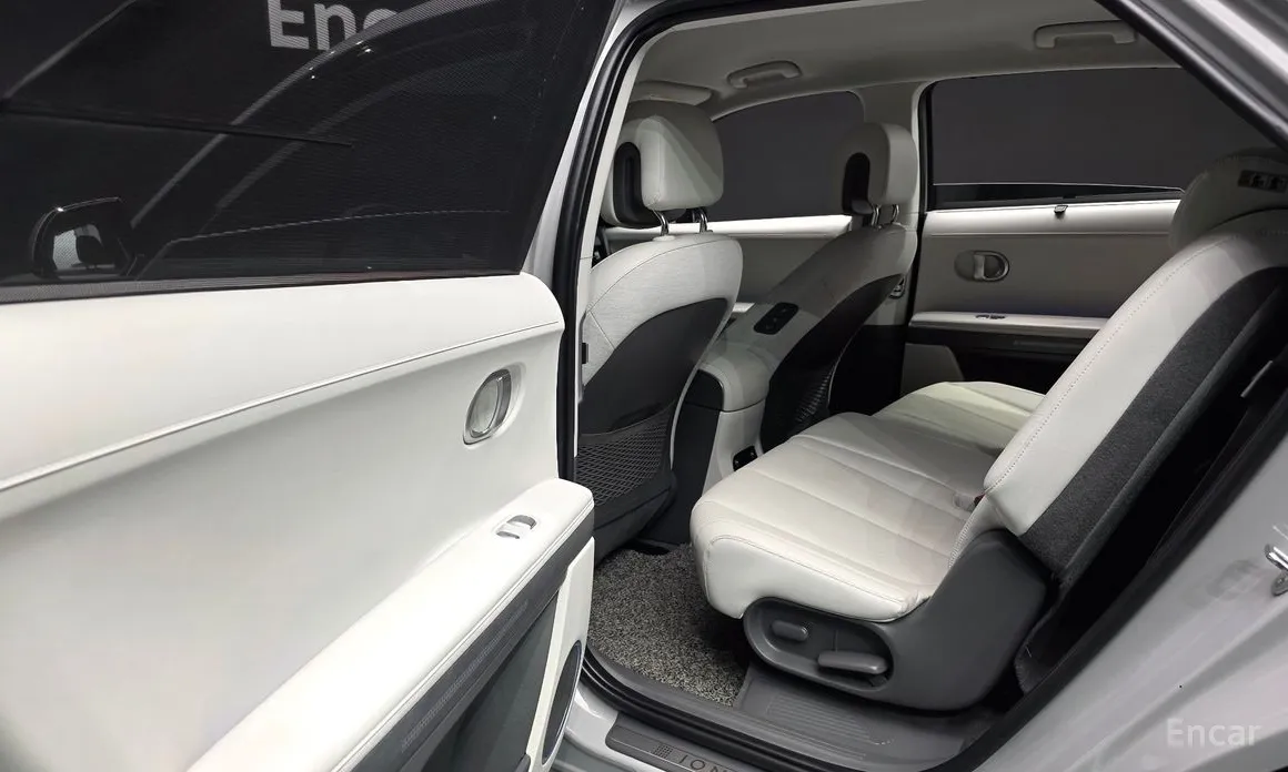 Photo 12 - Hyundai Ioniq 5