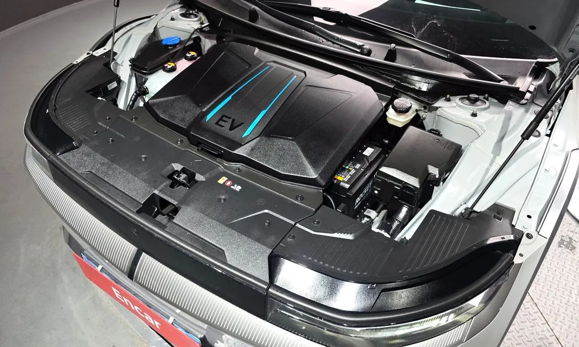 Photo 6 - Hyundai Ioniq 5