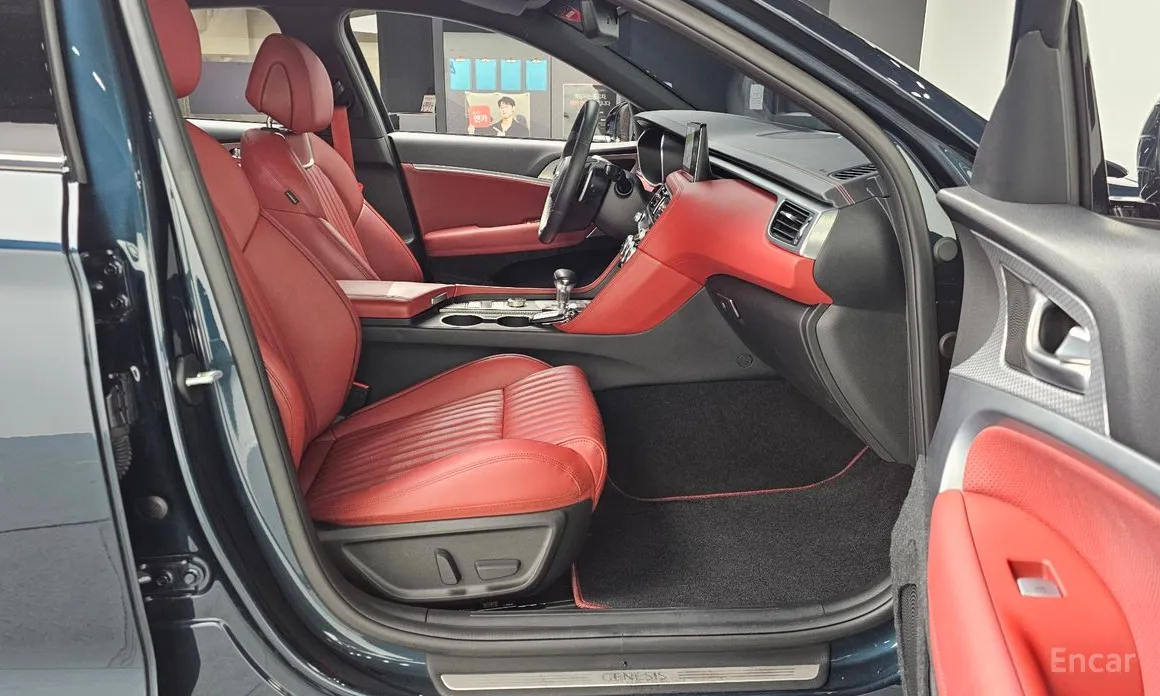 Genesis G70 2020 Gasoline 2.0T 4WD