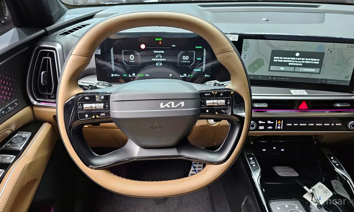 Фото 14 - Kia Sorento