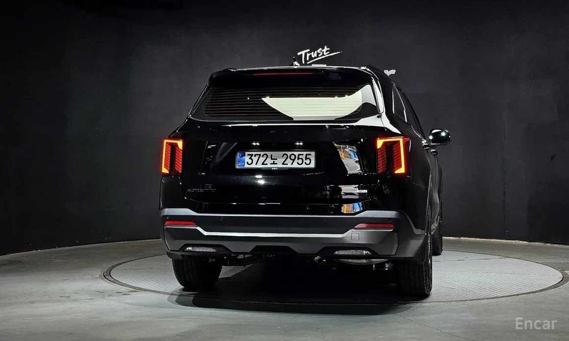 Фото 4 - Kia Sorento