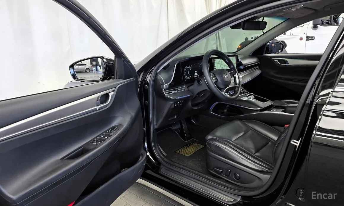 Фото 10 - Hyundai Grandeur