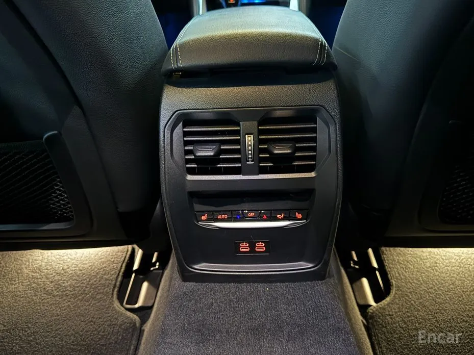 Фото 11 - BMW i4