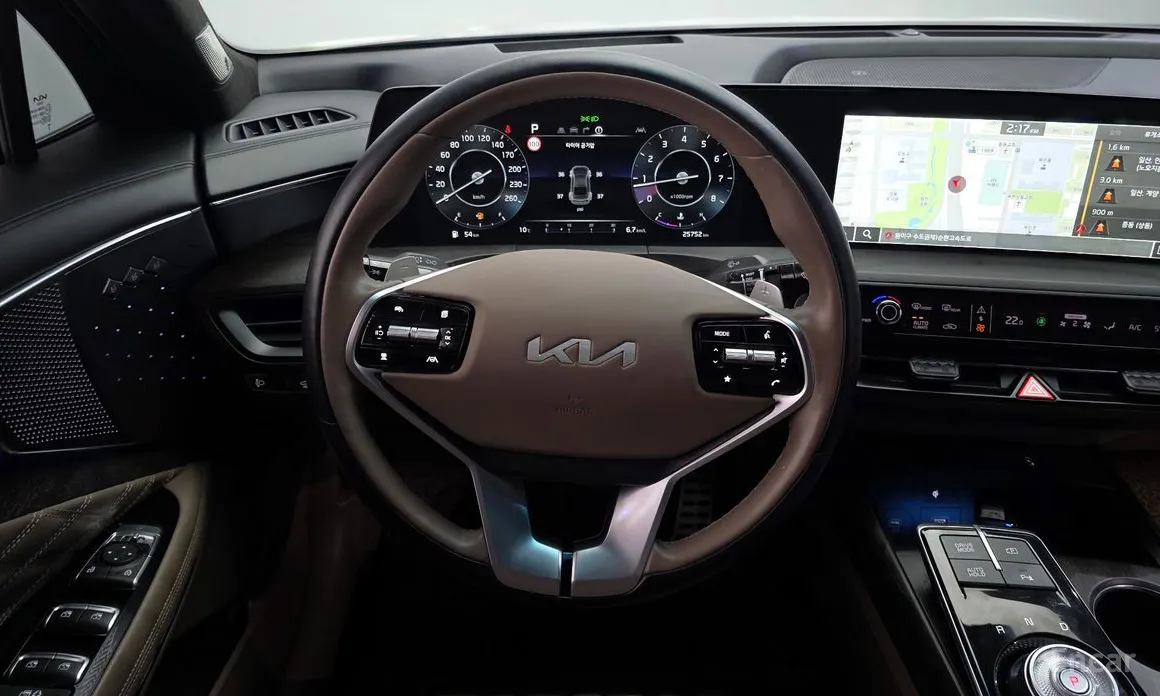 Фото 13 - Kia K8