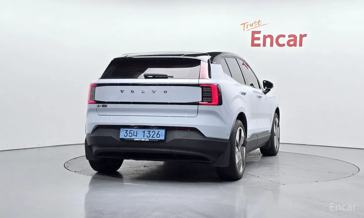 Фото 4 - Volvo EX30