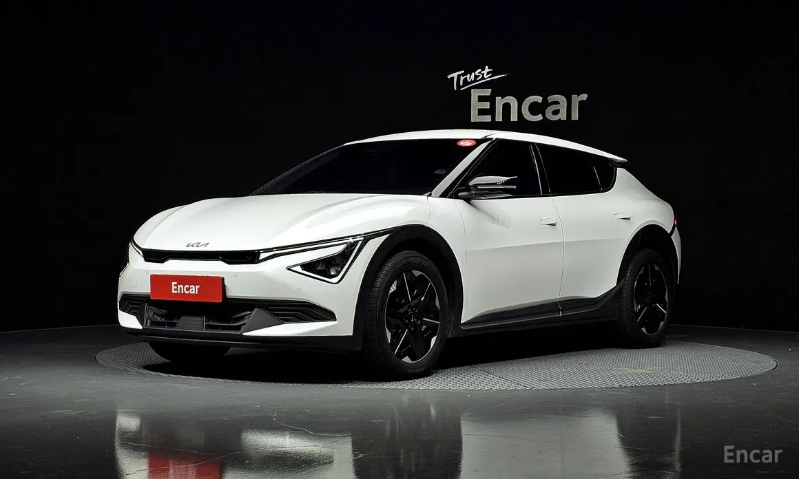 Фото 1 - Kia EV6