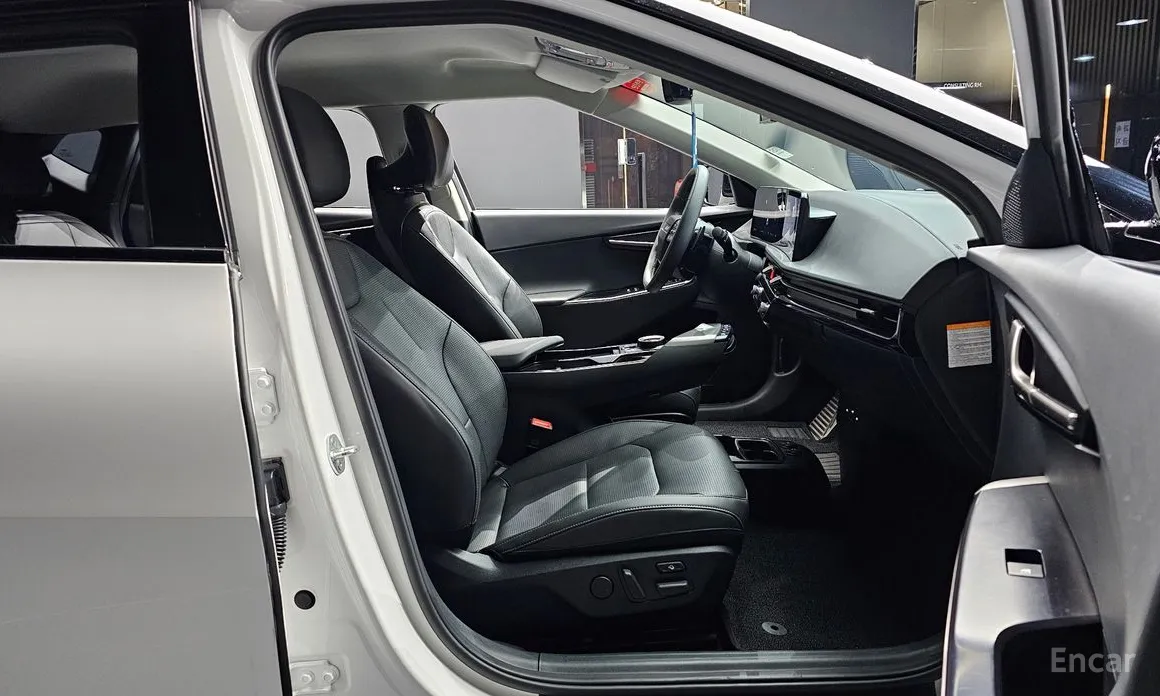 Фото 10 - Kia EV6