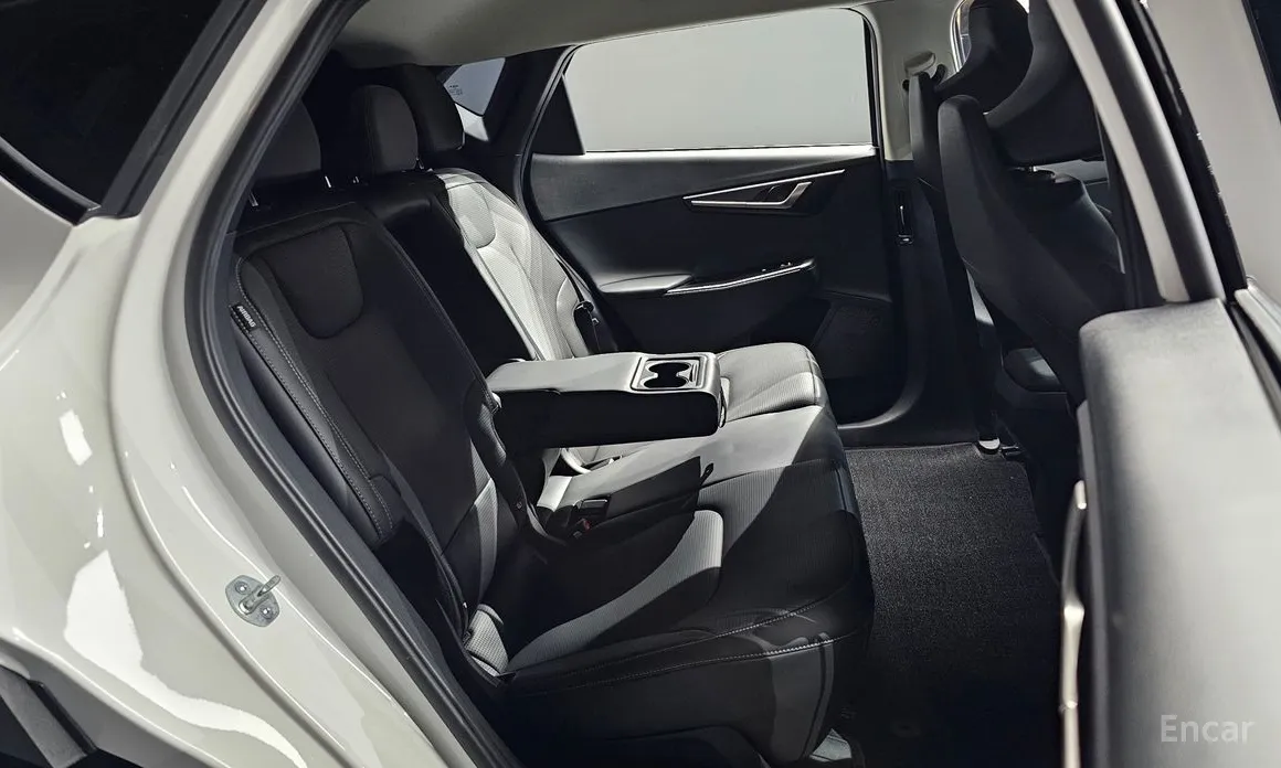 Фото 12 - Kia EV6