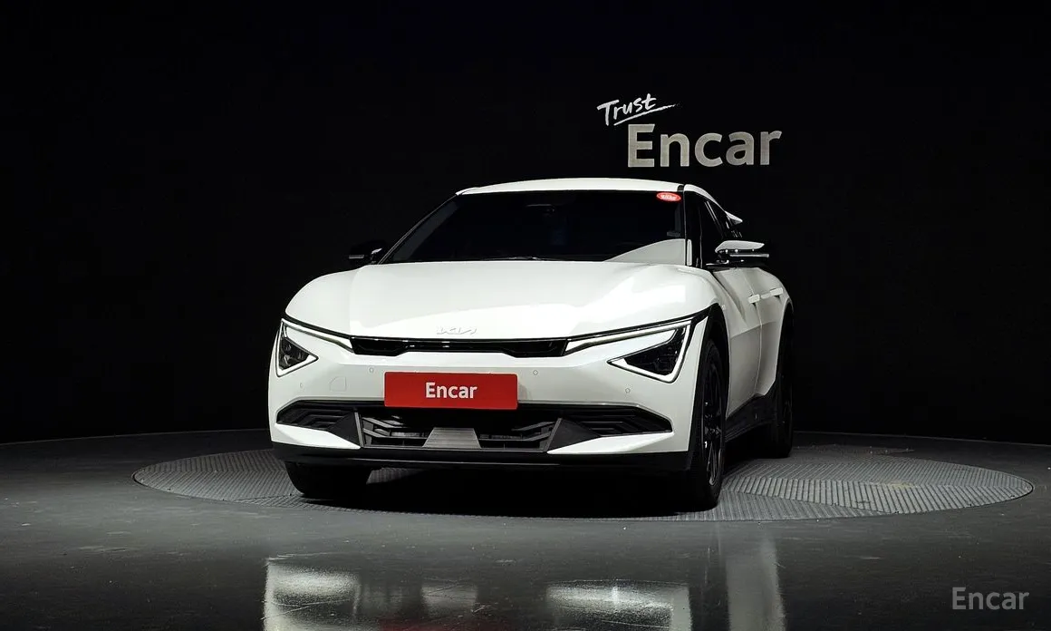 Фото 3 - Kia EV6