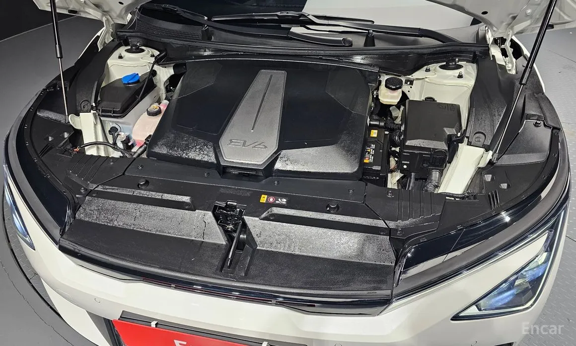 Фото 6 - Kia EV6