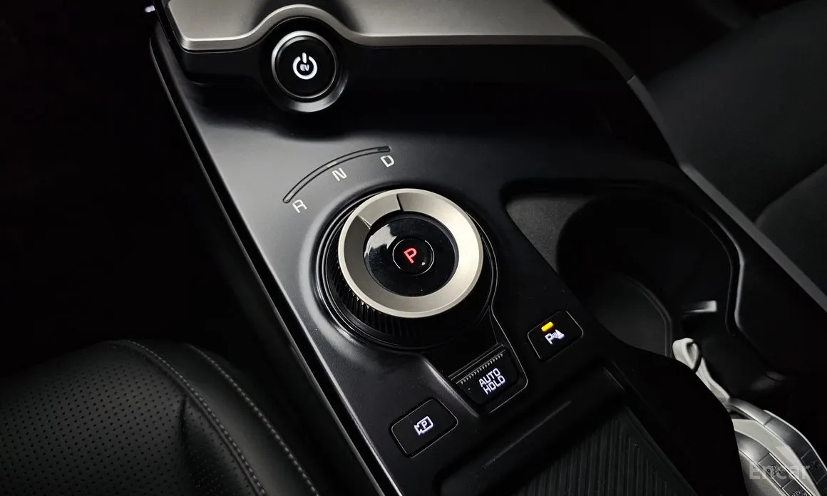 Фото 9 - Kia EV6