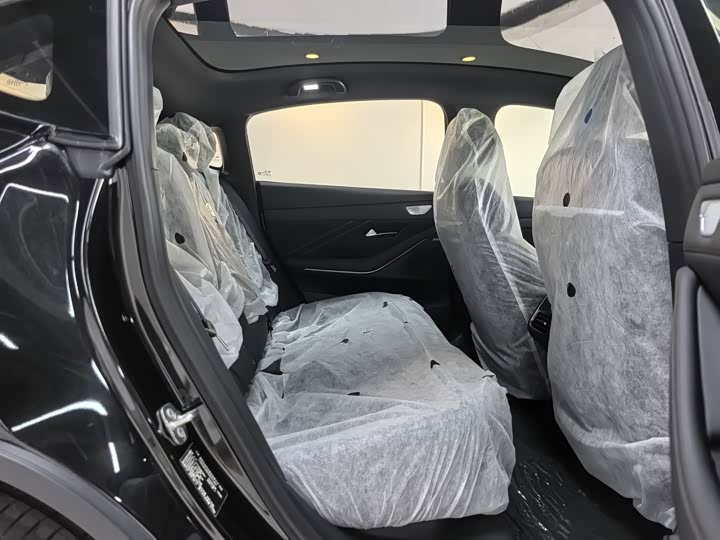 Фото 7 - Changan Deepal SL03