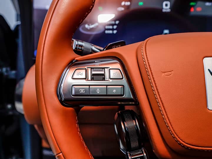 Фото 5 - BYD Yangwang U8