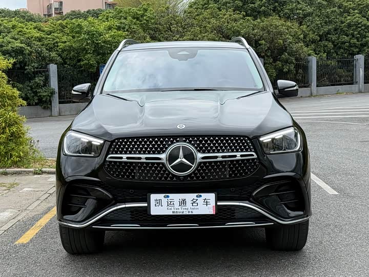 Фото 1 - Mercedes-Benz GLE-Class
