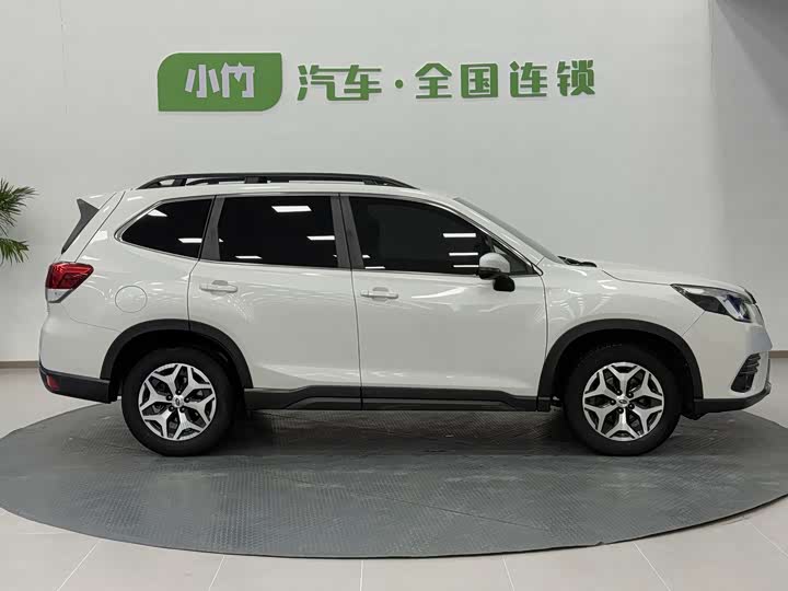 Photo 7 - Subaru Forester