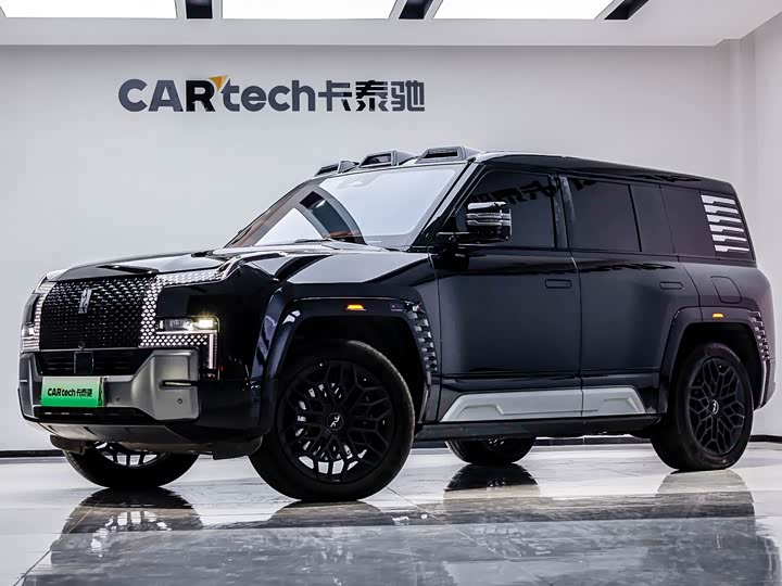 Фото 1 - BYD Yangwang U8