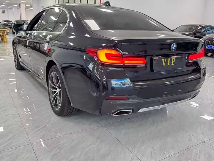 Фото 7 - BMW 5 Series