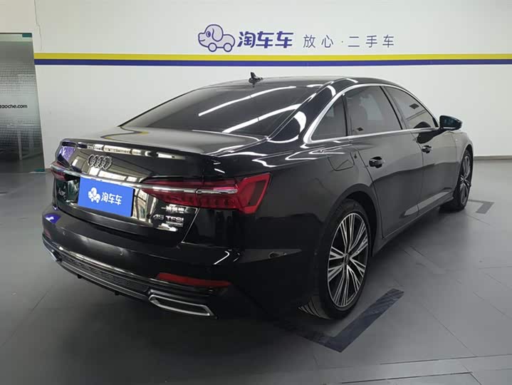 Фото 3 - Audi A6L