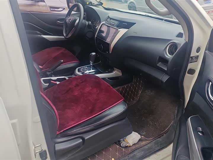 Фото 8 - Nissan Terra