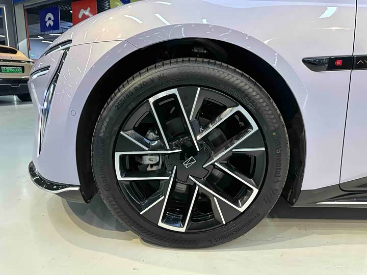 Фото 5 - Avatr 06