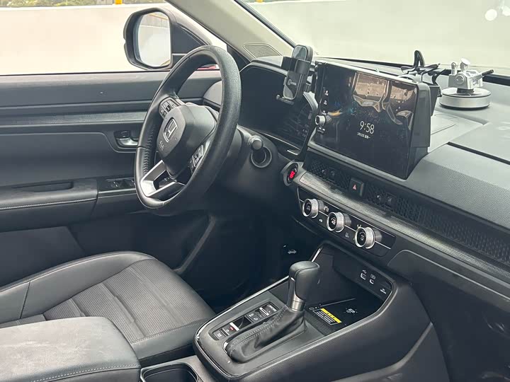 Photo 6 - Honda CR-V