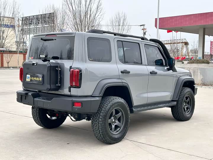 Фото 9 - Tank 300