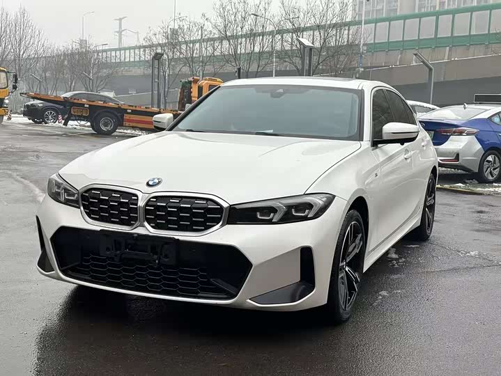 Фото 1 - BMW 3 Series