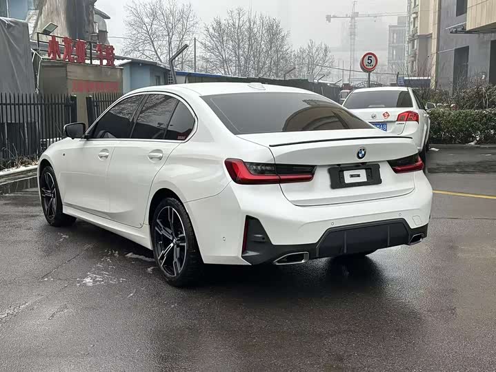 Фото 4 - BMW 3 Series