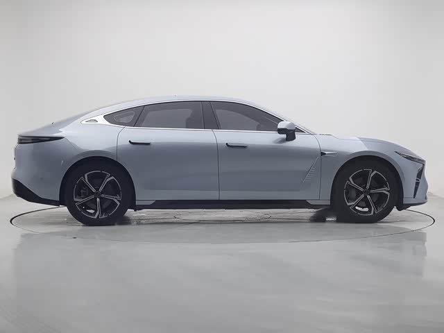 Фото 8 - Exeed Sterra ES