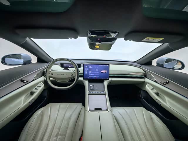 Фото 9 - Exeed Sterra ES