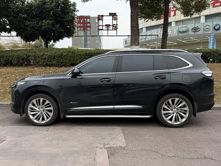 Photo 3 - Buick Envision Plus