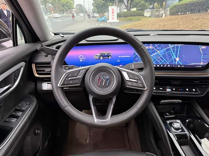 Photo 6 - Buick Envision Plus