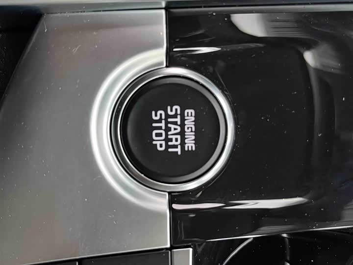 Фото 5 - Kia Sportage