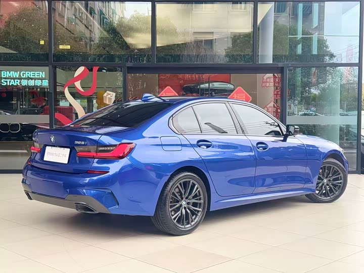 Фото 4 - BMW 3 Series