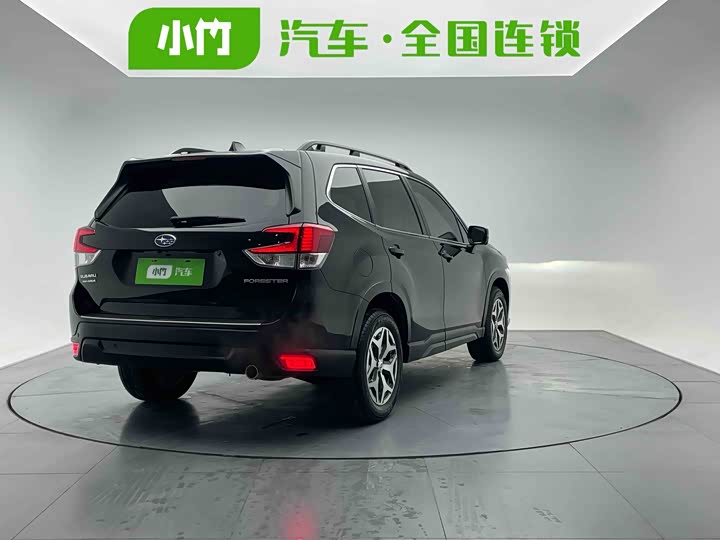 Фото 6 - Subaru Forester