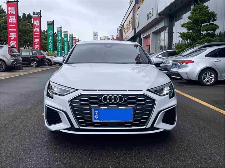 Фото 2 - Audi A3