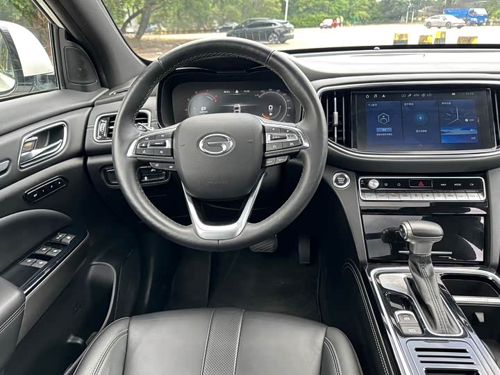 Фото 9 - GAC Trumpchi GS8