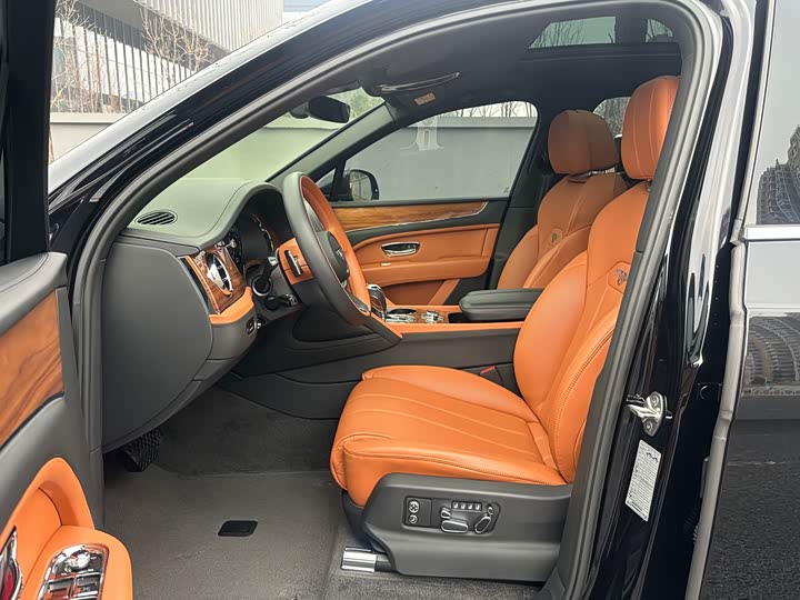 Фото 7 - Bentley Bentayga