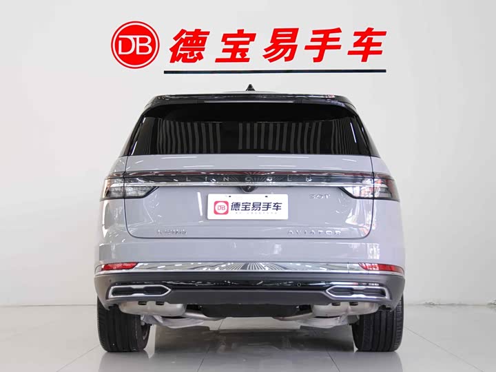 Фото 4 - Lincoln Aviator