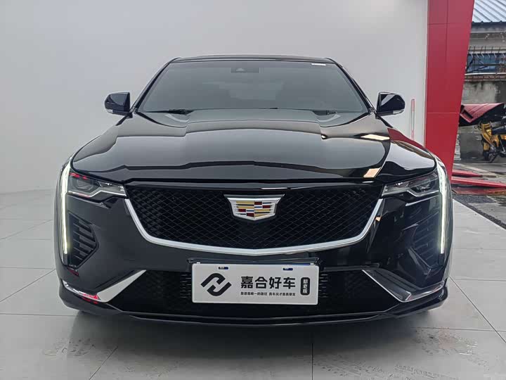 Фото 2 - Cadillac CT4
