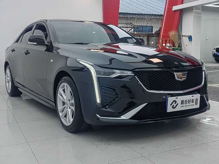 Фото 3 - Cadillac CT4