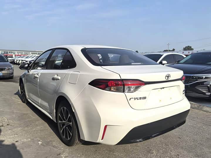 Фото 8 - Toyota Levin