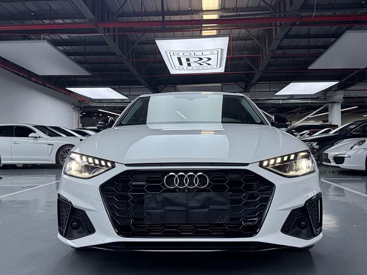 Zdjęcie 2 - Audi A4L
