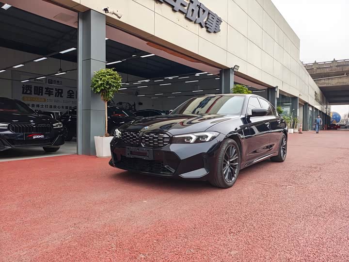 Фото 2 - BMW 3 Series