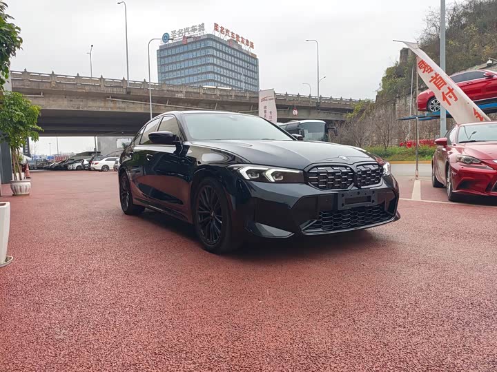 Фото 4 - BMW 3 Series